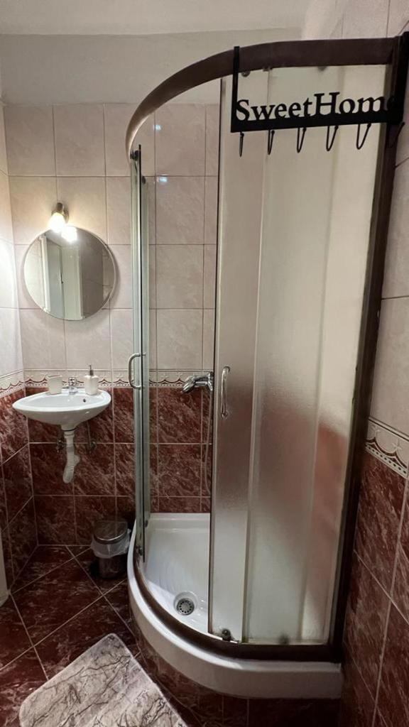 Royal House Appartement Kotor Buitenkant foto