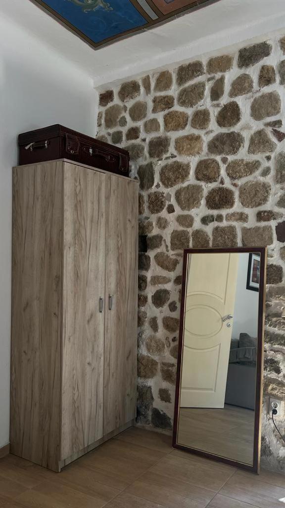Royal House Appartement Kotor Buitenkant foto