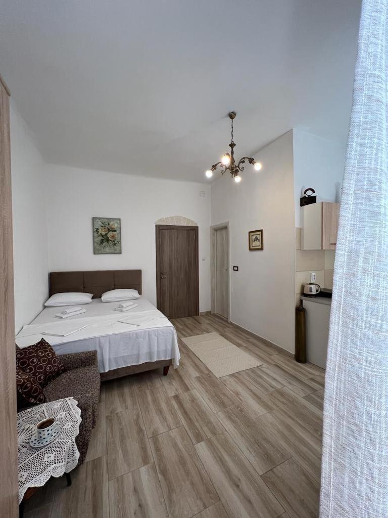 Royal House Appartement Kotor Buitenkant foto