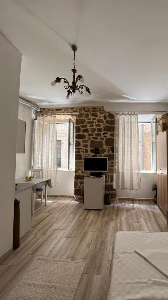 Royal House Appartement Kotor Buitenkant foto