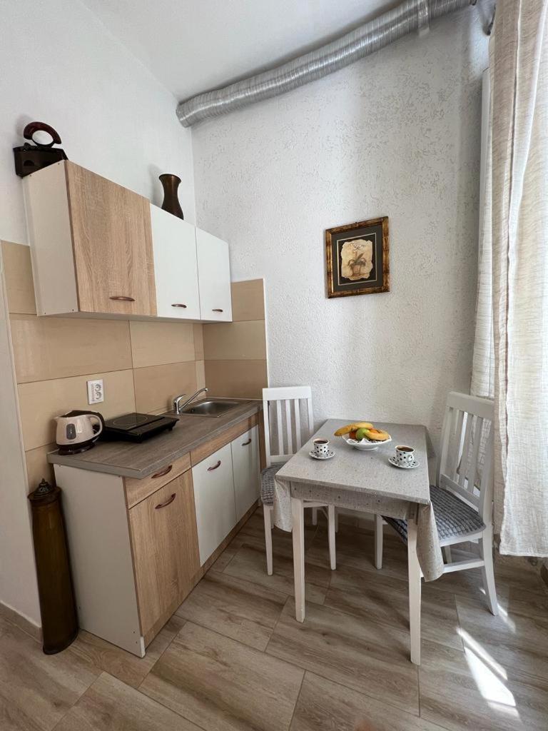 Royal House Appartement Kotor Buitenkant foto