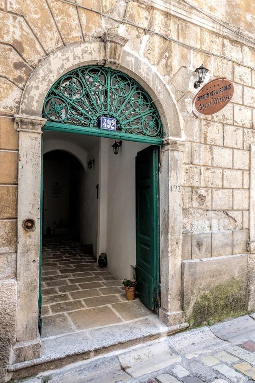Royal House Appartement Kotor Buitenkant foto